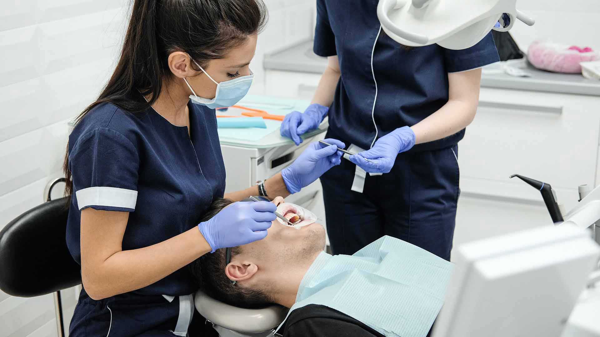 Best Dentist in Budh Vihar Rohini